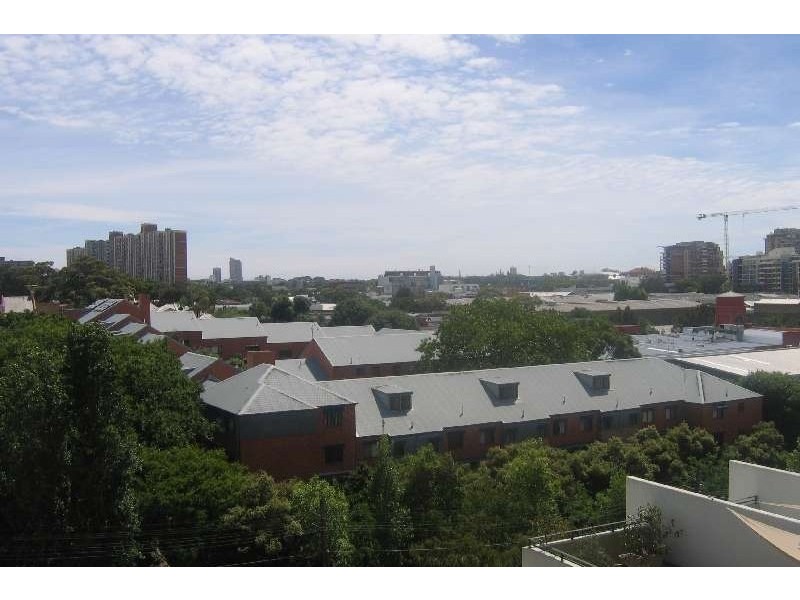 E901/3 Hunter Street, Waterloo NSW 2017