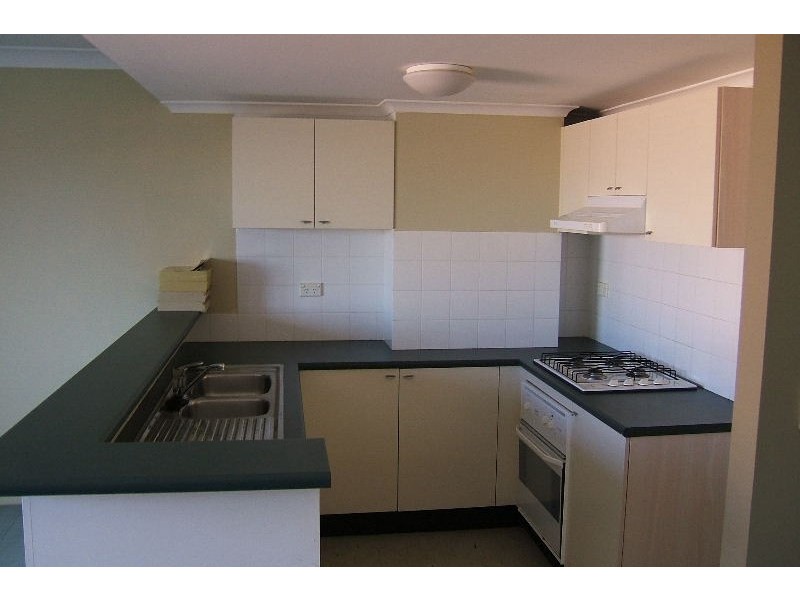 2/14 Kensington Street, Waterloo NSW 2017