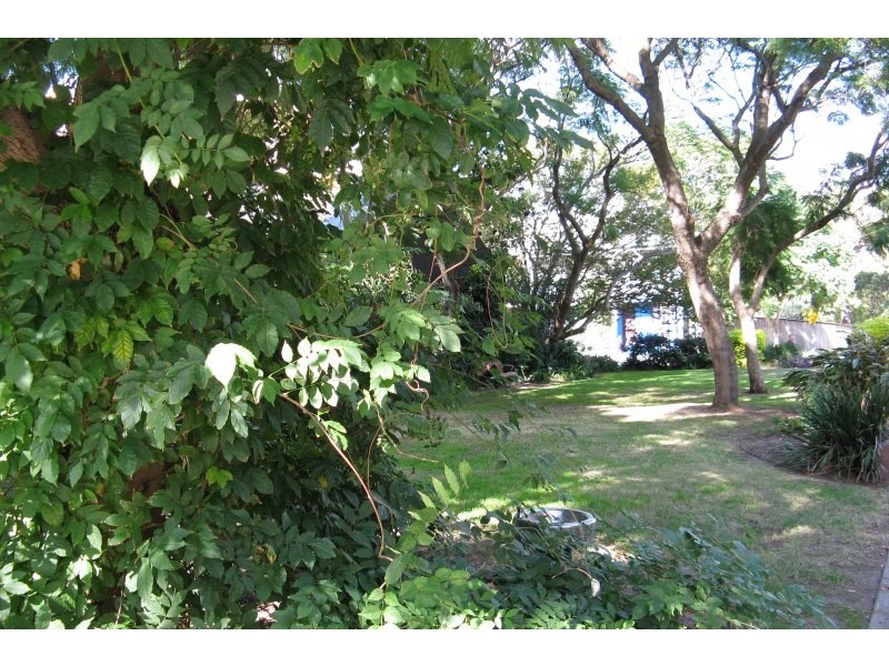 76 Brocks Lane, Newtown NSW 2042