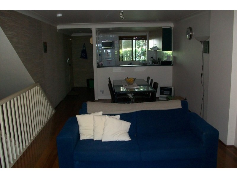 1/12 Kensington Street, Waterloo NSW 2017