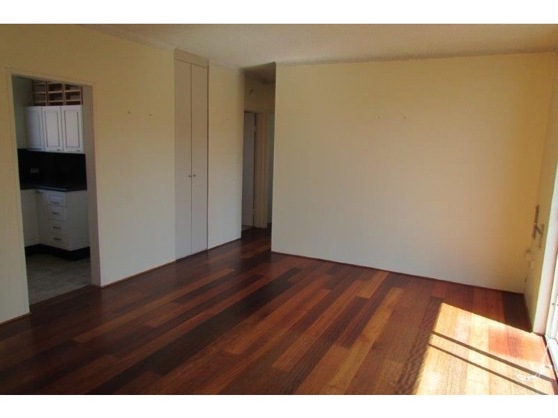 4/26 Boronia Street, Kensington NSW 2033