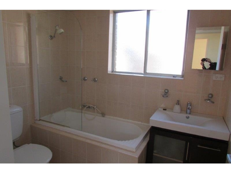 4/26 Boronia Street, Kensington NSW 2033