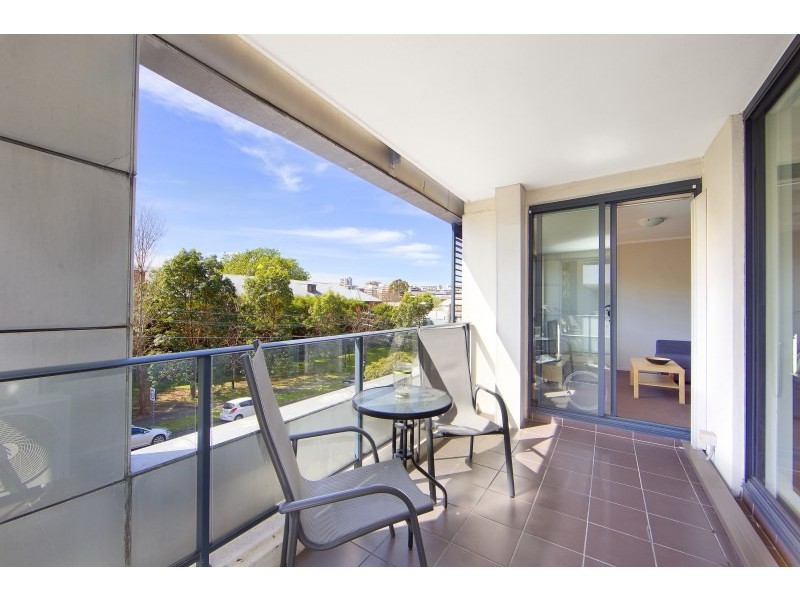 D404/1 Hunter Street, Waterloo NSW 2017