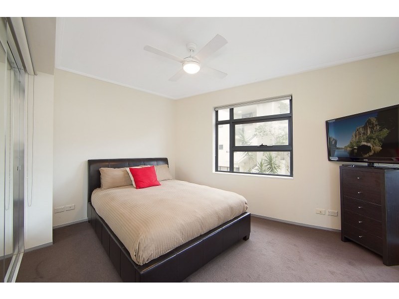 E305/3 Hunter Street, Waterloo NSW 2017