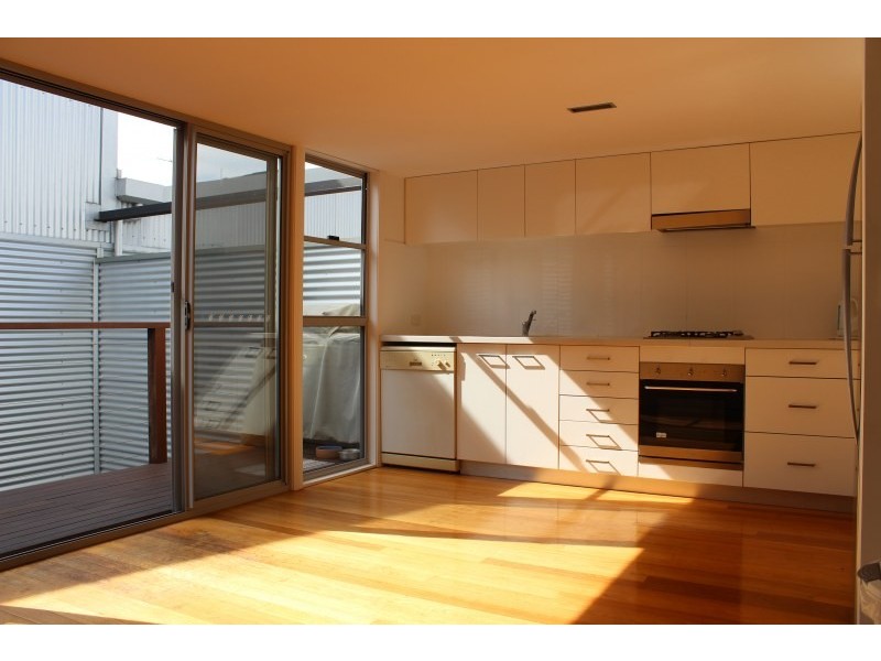 2/237 Cope Street, Waterloo NSW 2017