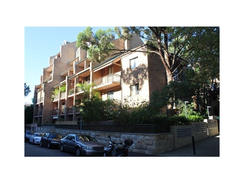 18/5-13 Hutchinson Street, Surry Hills NSW 2010