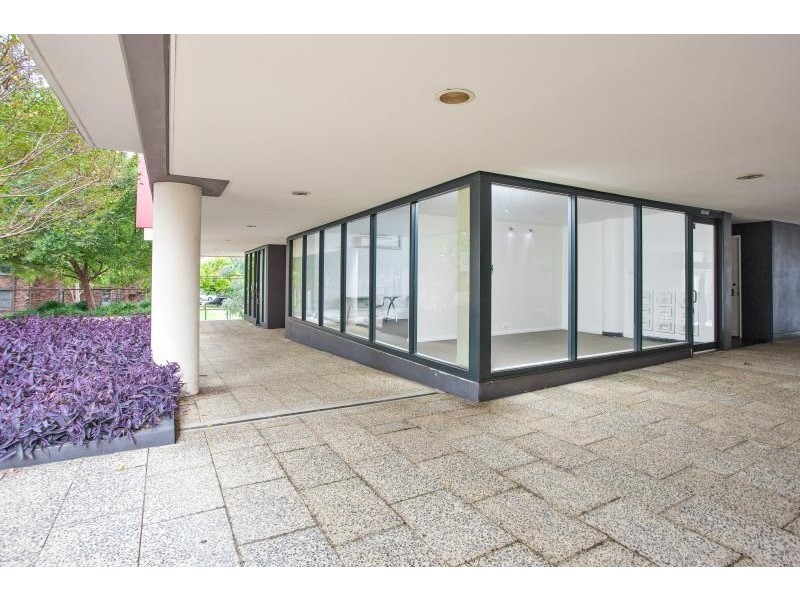 RA 02/11 Hunter Street, Waterloo NSW 2017