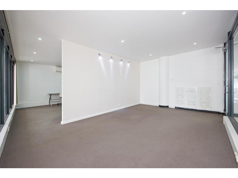 RA 02/11 Hunter Street, Waterloo NSW 2017