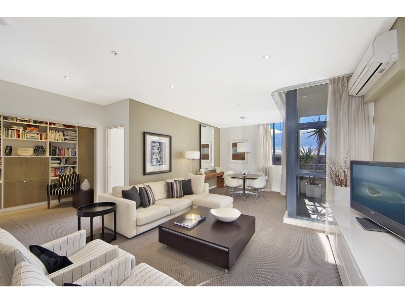 1038/7 Crescent Street, Waterloo NSW 2017