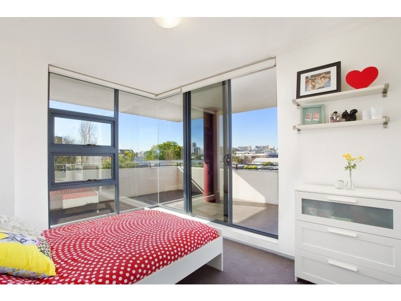 E606/3 Hunter Street, Waterloo NSW 2017