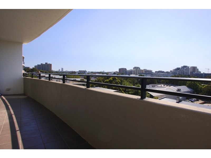 F803/7 Hunter Street, Waterloo NSW 2017