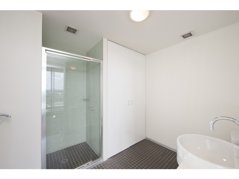 E902/3 Hunter Street, Waterloo NSW 2017