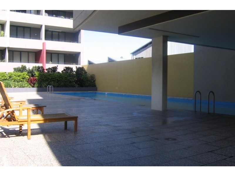 C305/5 Hunter Street, Waterloo NSW 2017