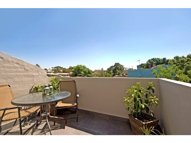 31 Wellington Street, Waterloo NSW 2017