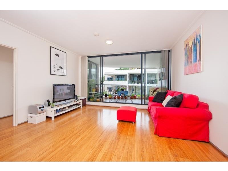 F404/7 Hunter Street, Waterloo NSW 2017