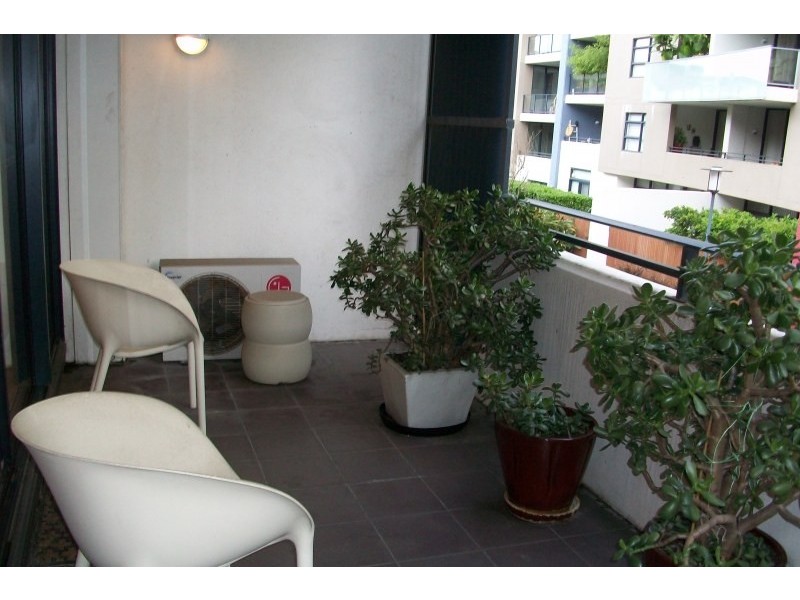 C301/5 Hunter Street, Waterloo NSW 2017