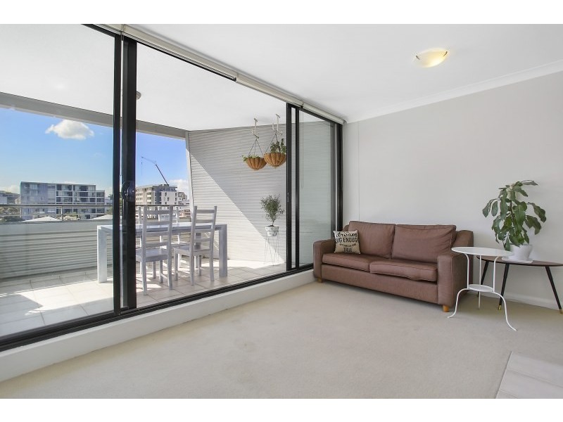 310/11A Lachlan Street, Waterloo NSW 2017