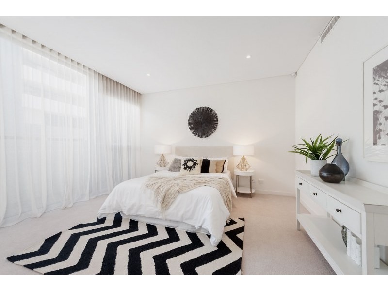 2B Grandstand Parade, Zetland NSW 2017