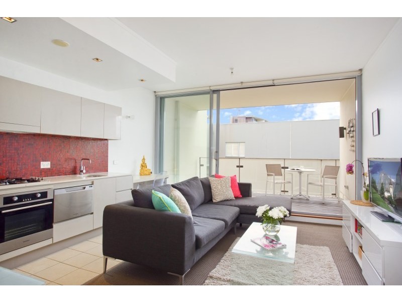 221/2-4 Powell Street, Waterloo NSW 2017