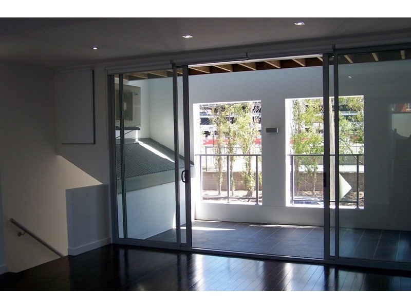 86A Henderson Road, Alexandria NSW 2015