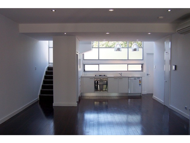 86A Henderson Road, Alexandria NSW 2015