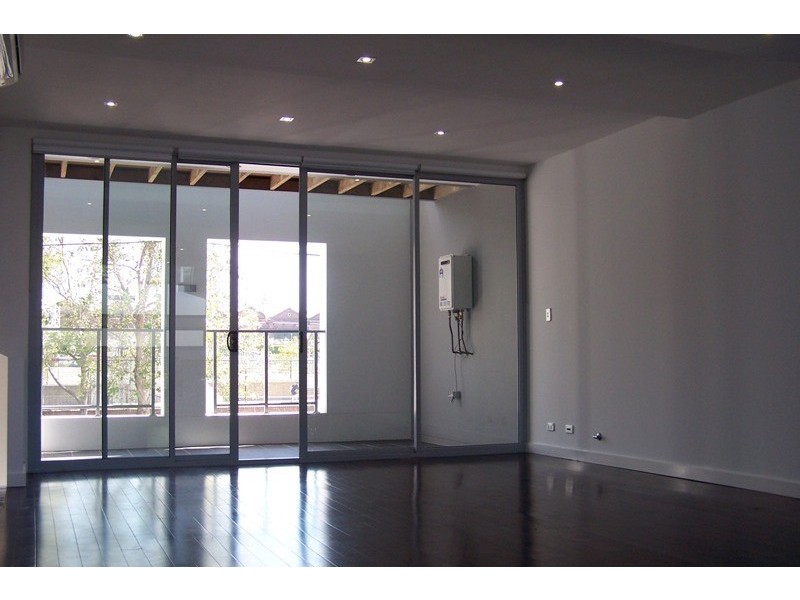 86A Henderson Road, Alexandria NSW 2015