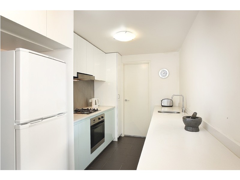 F802/7 Hunter Street, Waterloo NSW 2017