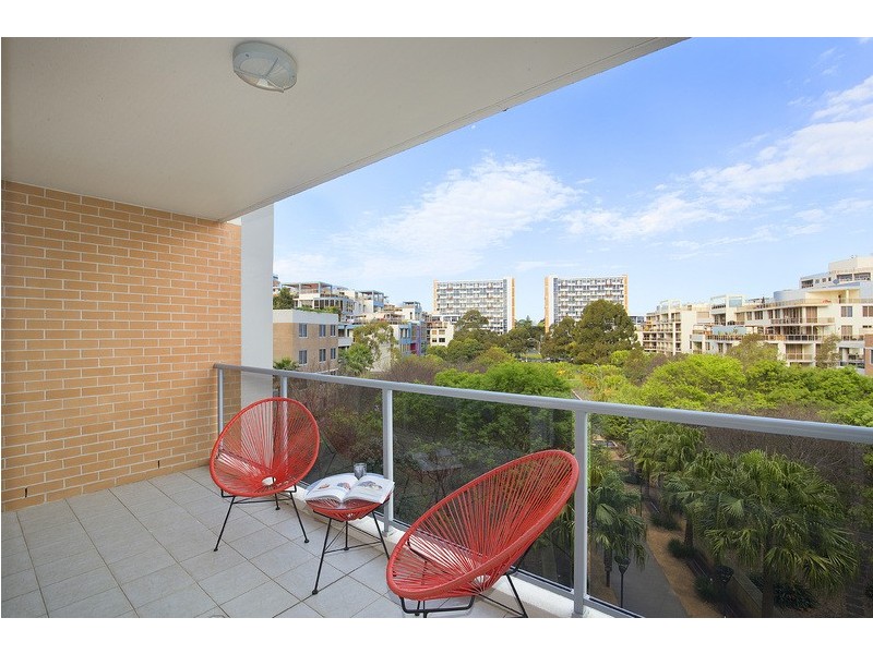 108/804 Bourke Street, Waterloo NSW 2017