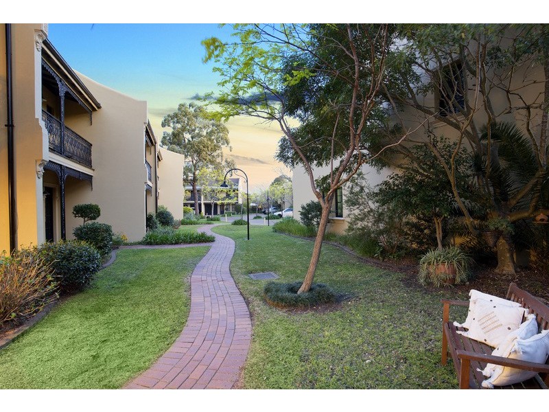 6D/27-31 William Street, Botany NSW 2019