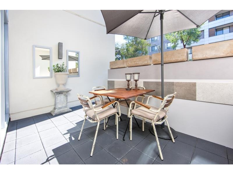 105/2-4 Powell Street, Waterloo NSW 2017