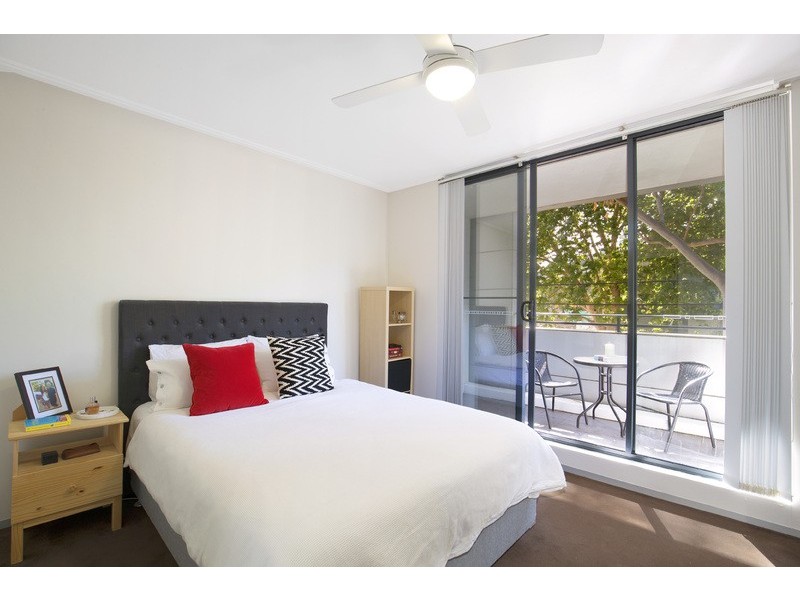 C203/5 Hunter Street, Waterloo NSW 2017