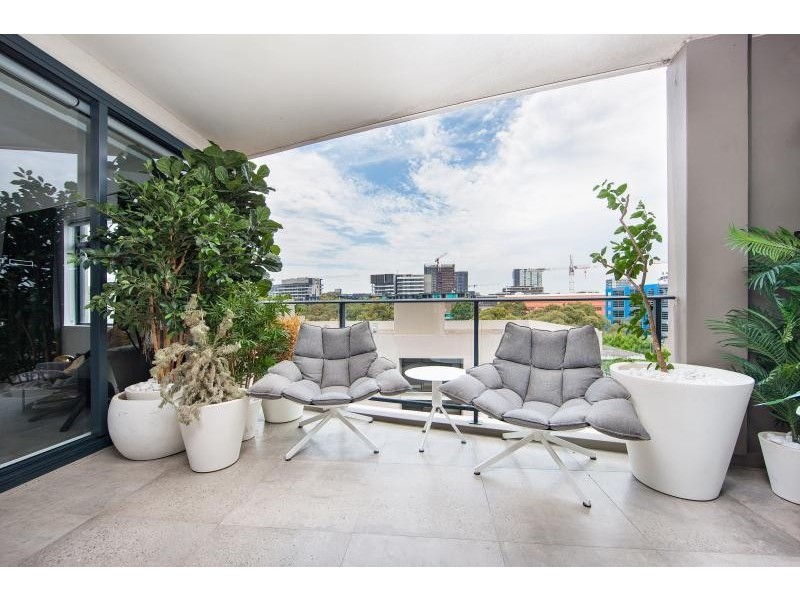 F601/7 Hunter Street, Waterloo NSW 2017