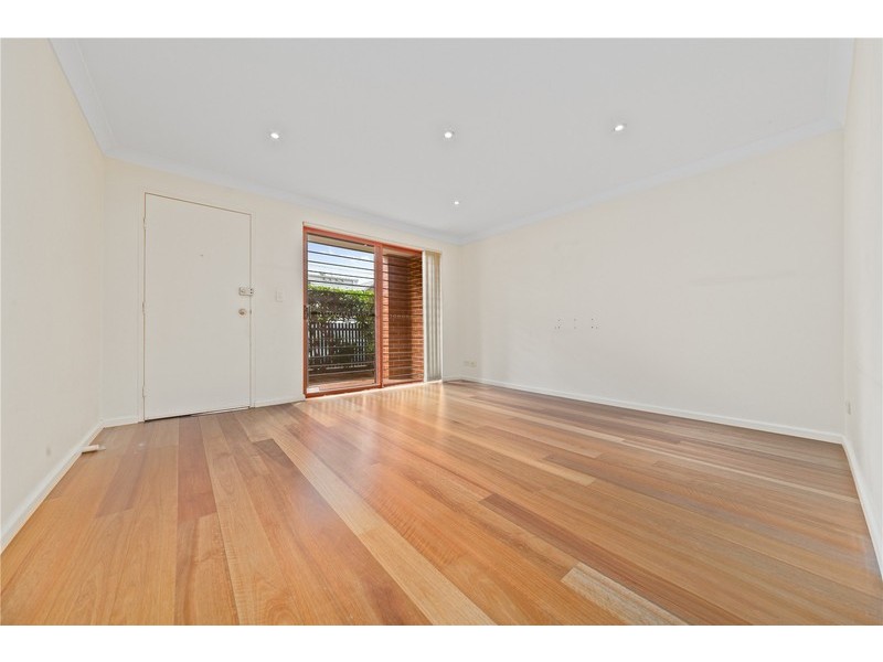 1/74 Kellick Street, Waterloo NSW 2017