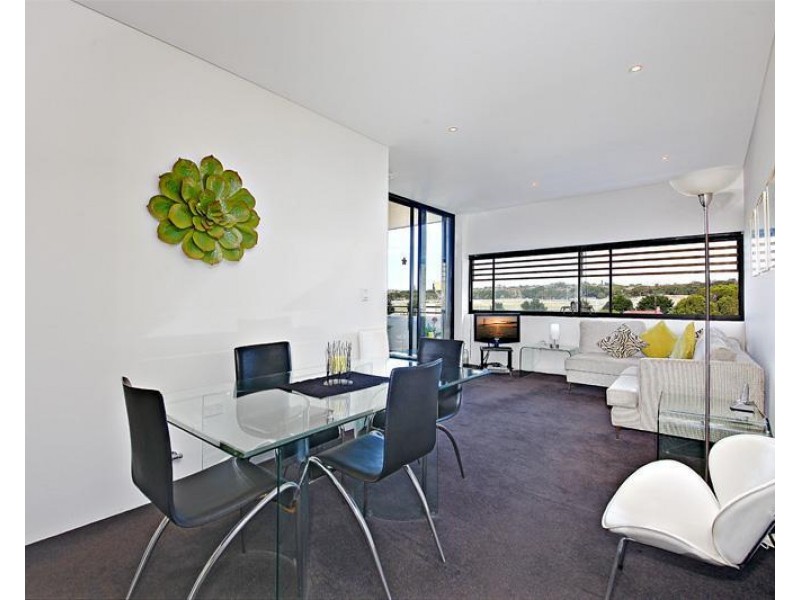 301B/260 Anzac Parade, Kensington NSW 2033