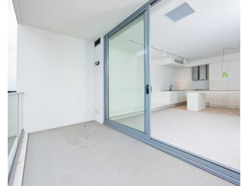 B513/810-822 Elizabeth Street, Waterloo NSW 2017