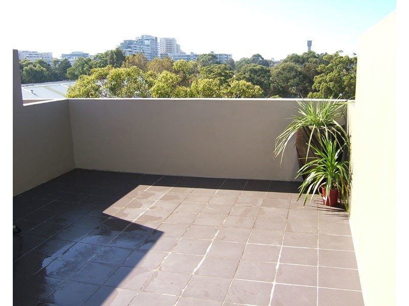 B308/9 Hunter Street, Waterloo NSW 2017