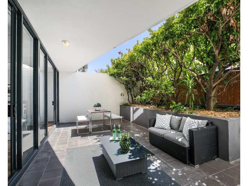 F202/7 Hunter Street, Waterloo NSW 2017