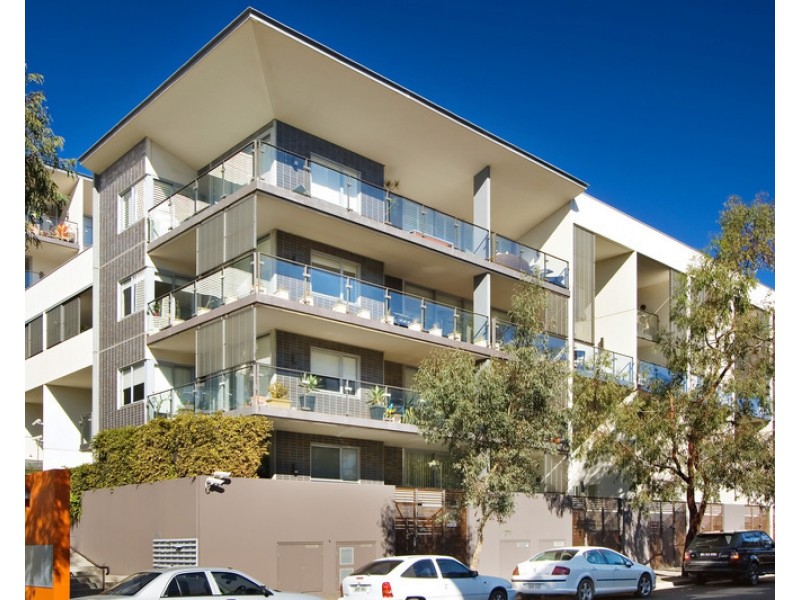 329/2-4 Powell Street, Waterloo NSW 2017