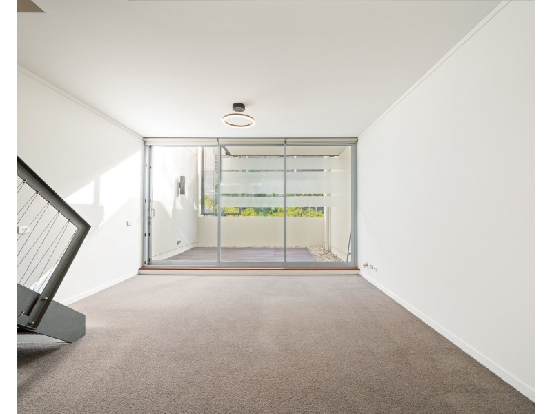 330/2-4 Powell Street, Waterloo NSW 2017