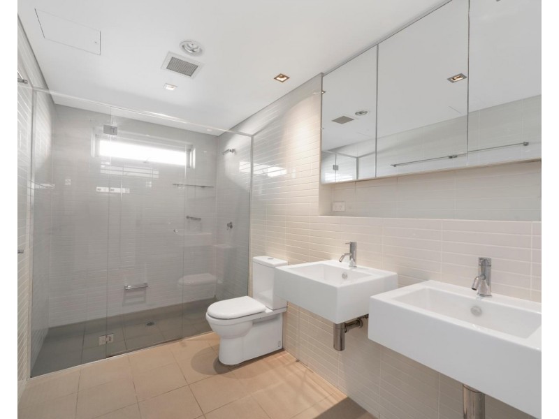 28/9-15 Danks Street, Waterloo NSW 2017