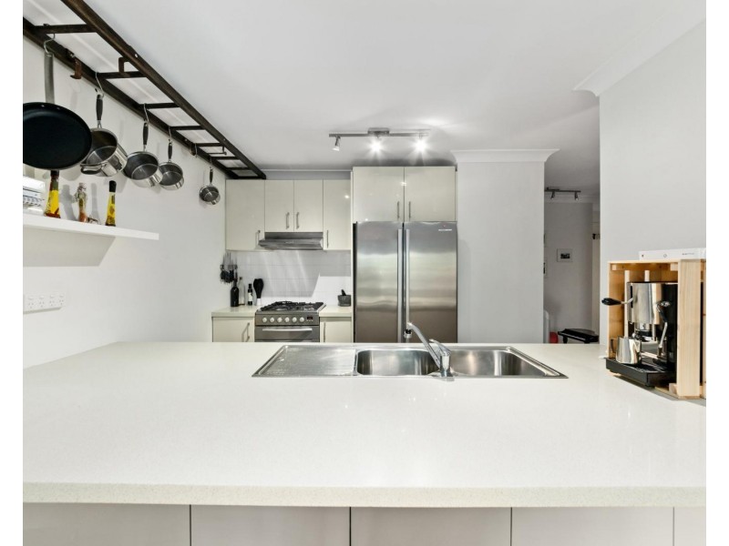 2/1 Kensington Mews, Waterloo NSW 2017