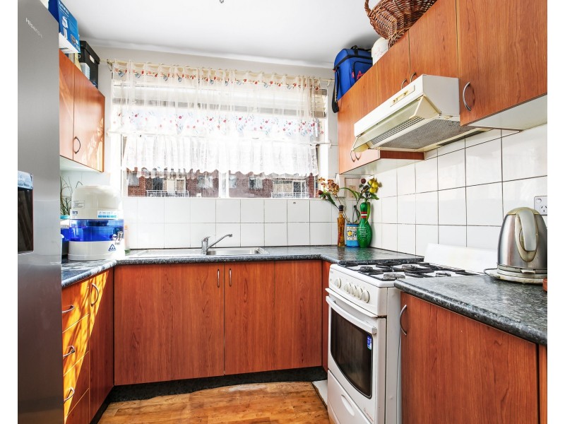 2/5 Longworth Avenue, Eastlakes NSW 2018