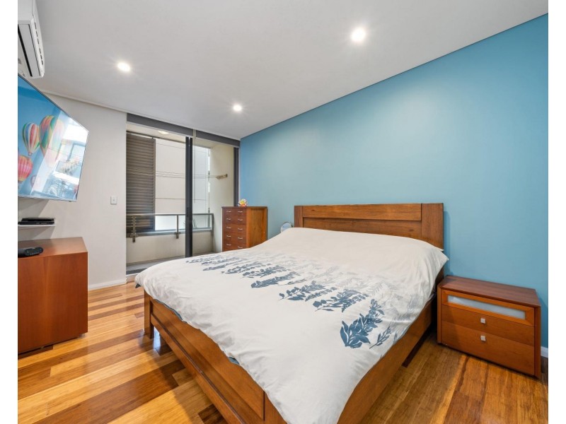 635/28 Danks Street, Waterloo NSW 2017