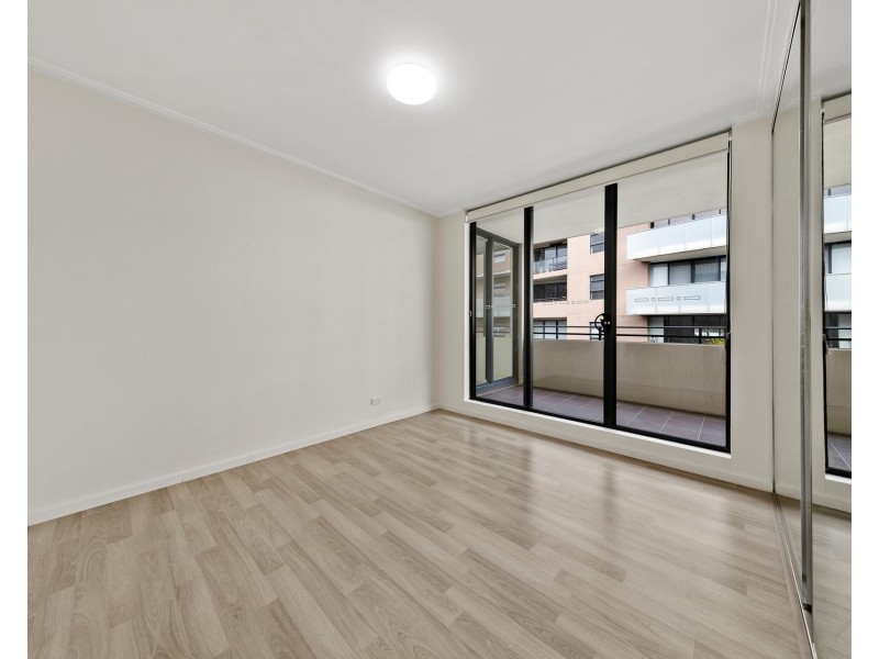 B405/9 Hunter Street, Waterloo NSW 2017