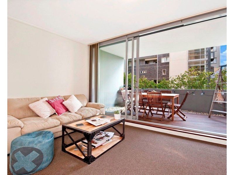 315/2-4 Powell Street, Waterloo NSW 2017