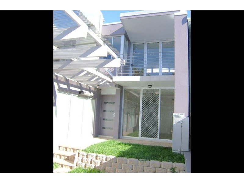 2/34 Mitchell Road, Alexandria NSW 2015