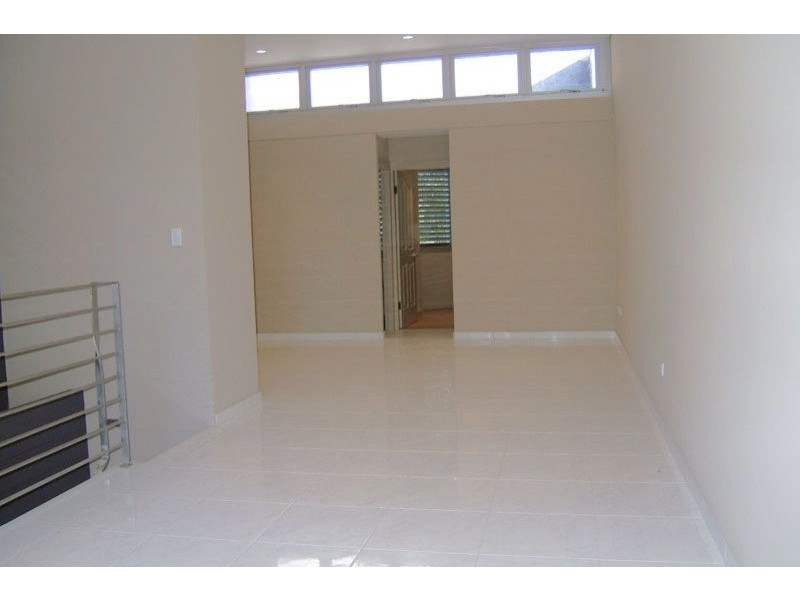 2/34 Mitchell Road, Alexandria NSW 2015