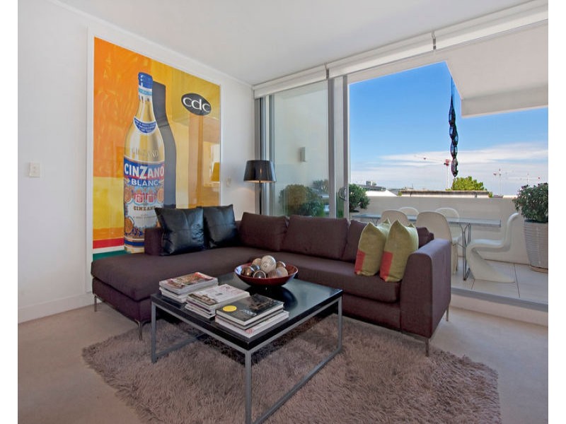 511/12 Danks Street, Waterloo NSW 2017