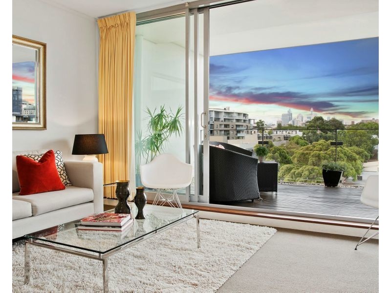 432/2-4 Powell Street, Waterloo NSW 2017