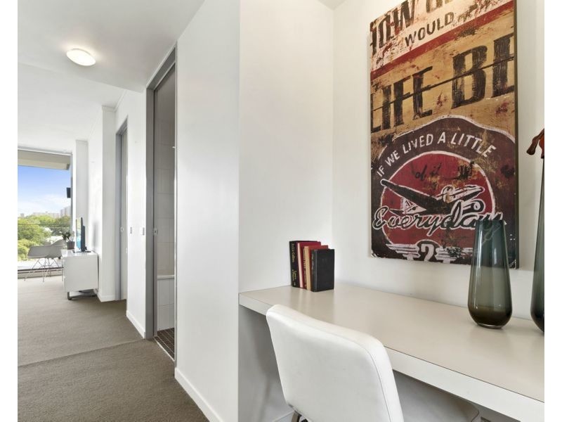 432/2-4 Powell Street, Waterloo NSW 2017